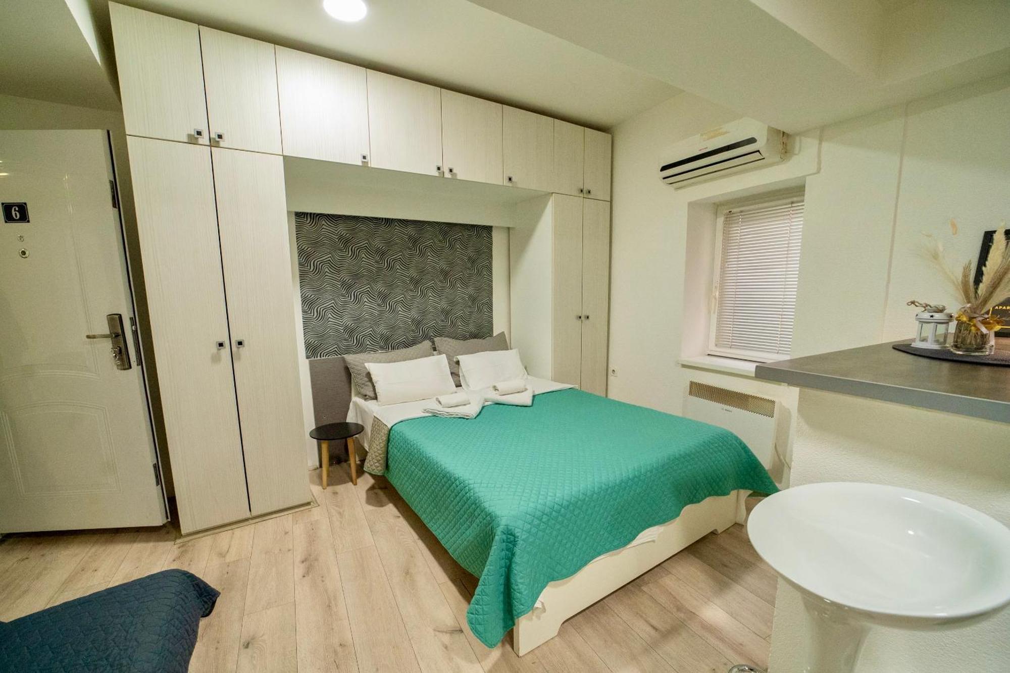 Apartmani Aleksandra U Centru Grada Kragujevac Eksteriør billede